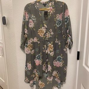 LEXIE - GREY FLORAL CHIFFON HI-LO BABYDOLL TUNIC